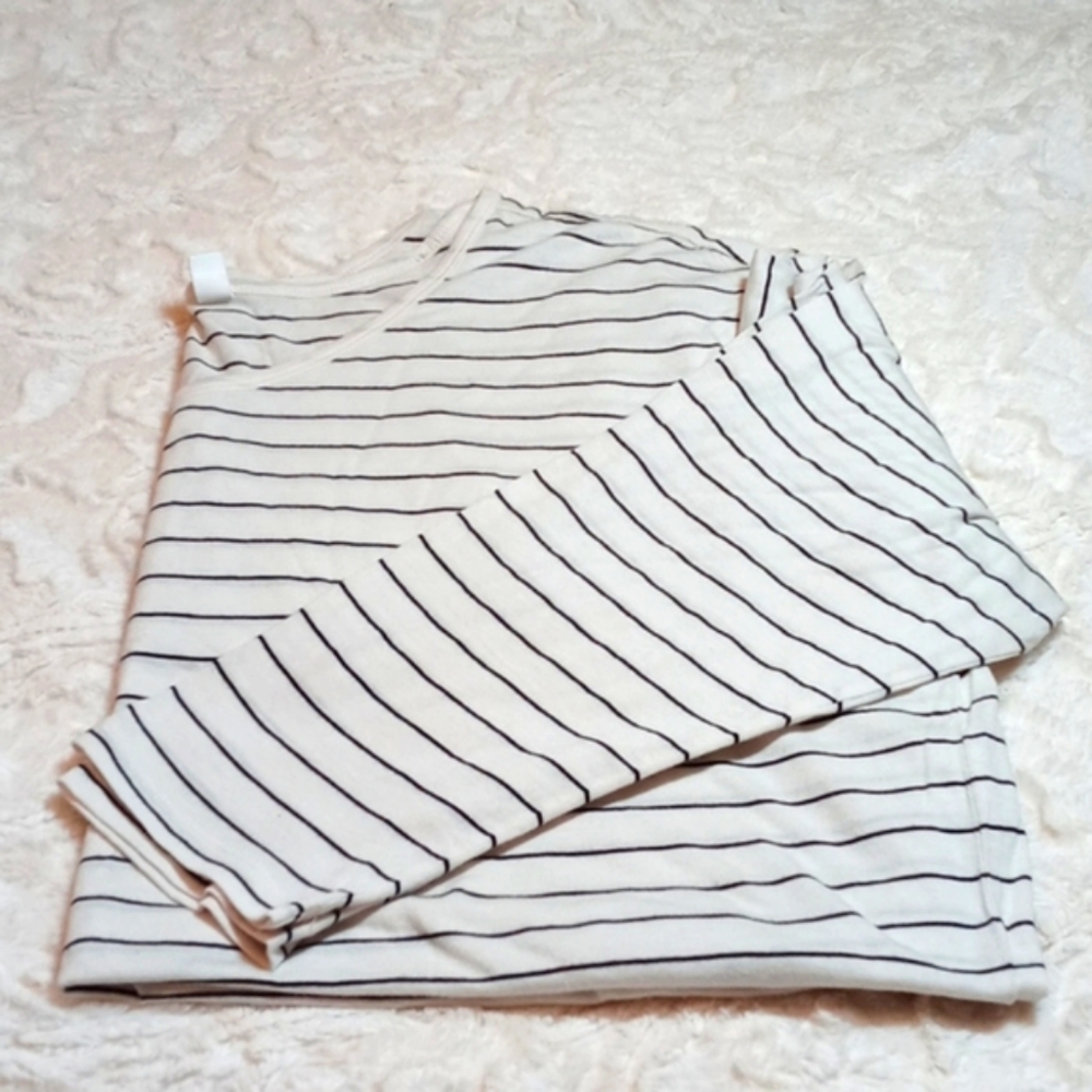 BP Pullover Long Sleeve Top